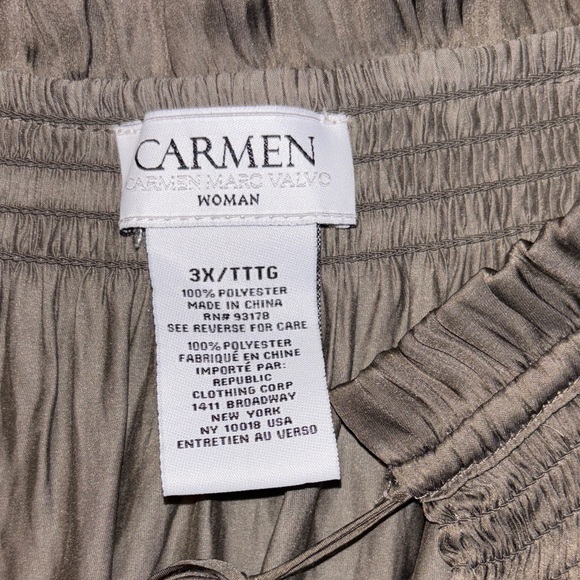 Carmen Marc Valvo Olive green Blouse 3X - Picture 5 of 6